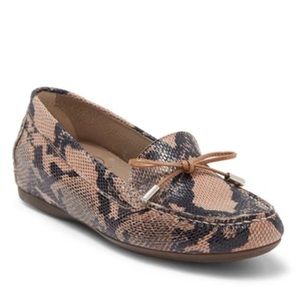 NWOT AGL Leather Flat Mocassin Loafersg Snakeskin Print Shoes size 7